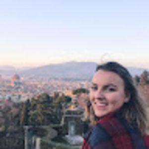 Meet your Posher, Courtney